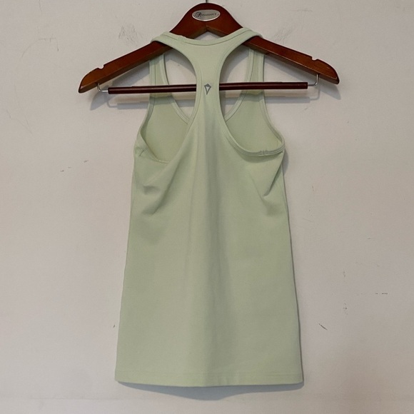 ๐2/$20 Lululemon Ivivva Sz 12 Pastel Green Tank Like New - Picture 4 of 7